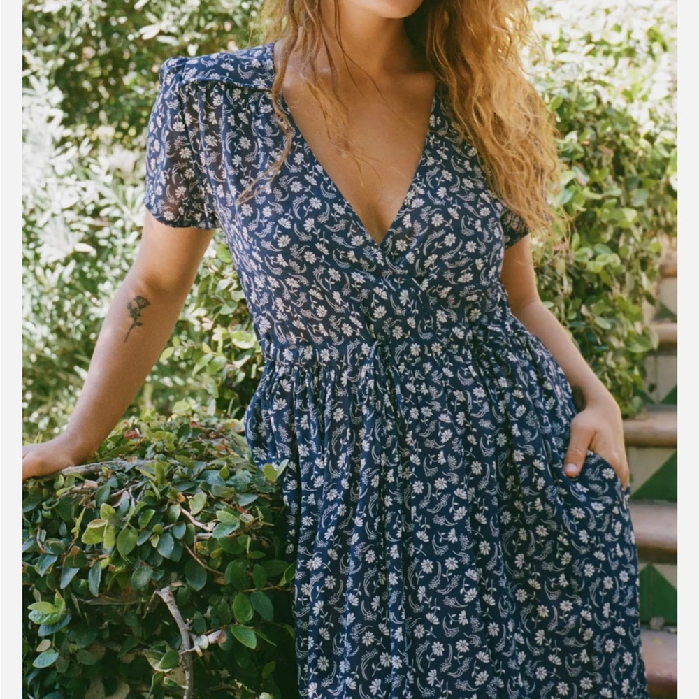 Christy Dawn Simple Dawn Navy Floral Midi Dress - Picture 2 of 8